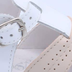 Auguso-white,-beige,-nude-leather-(detail)