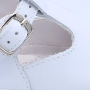 Harlen-white-leather-(detail)